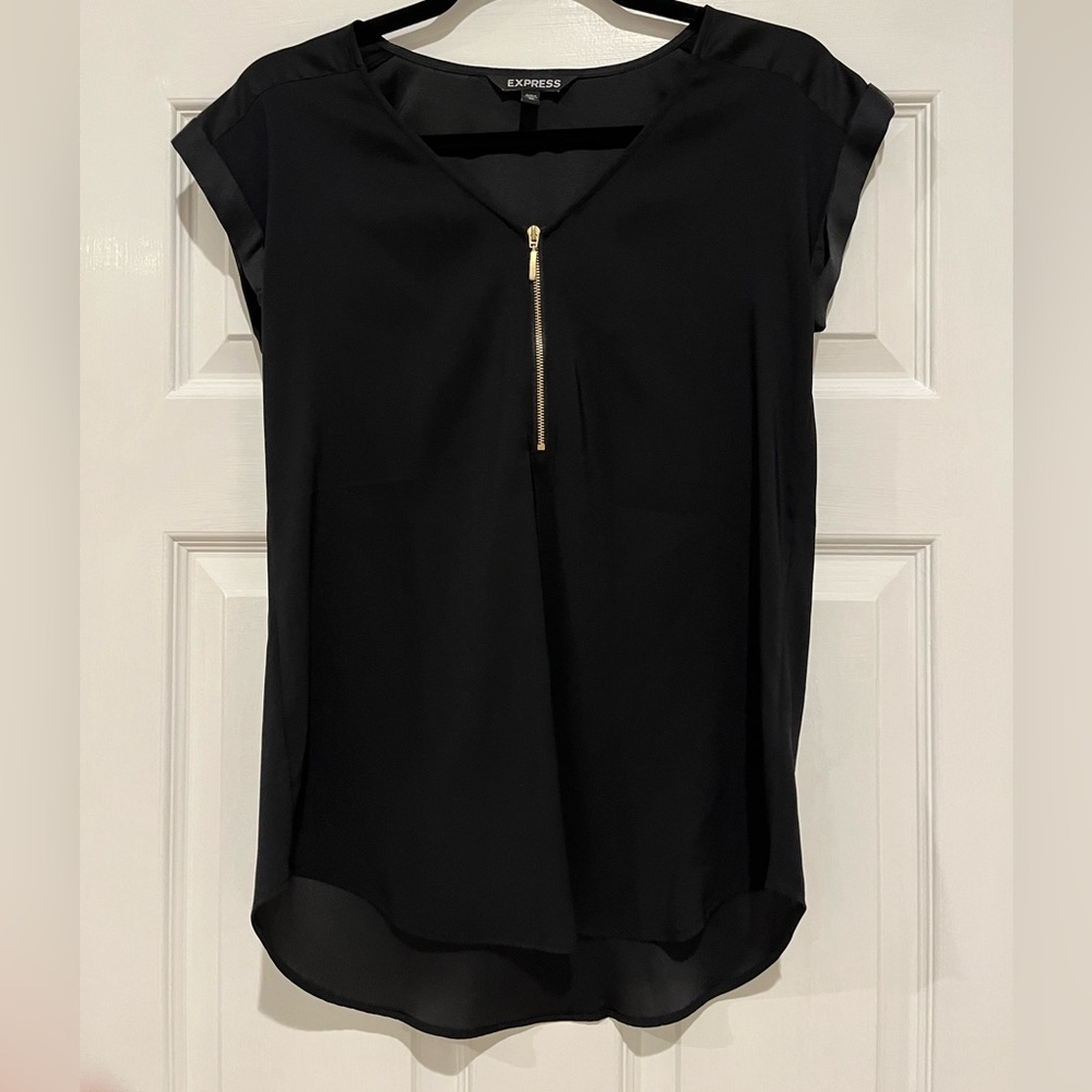Cap sleeve, silk